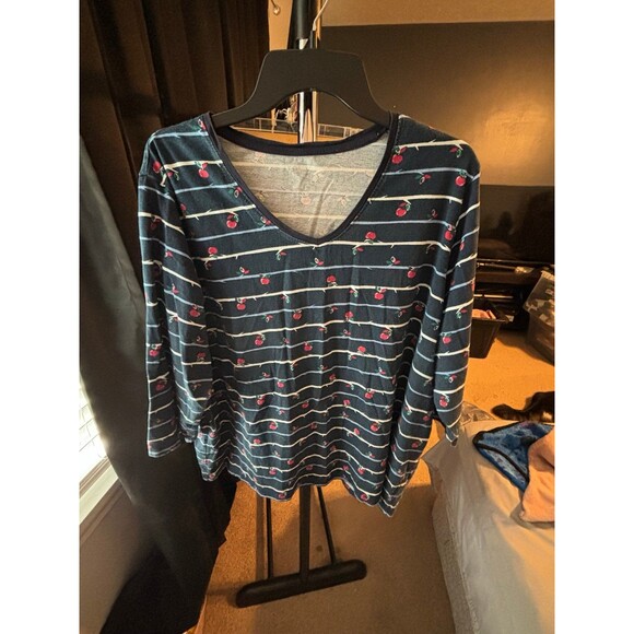 Kim Rogers Perfectly Soft Shirt Apples - Picture 1 of 4